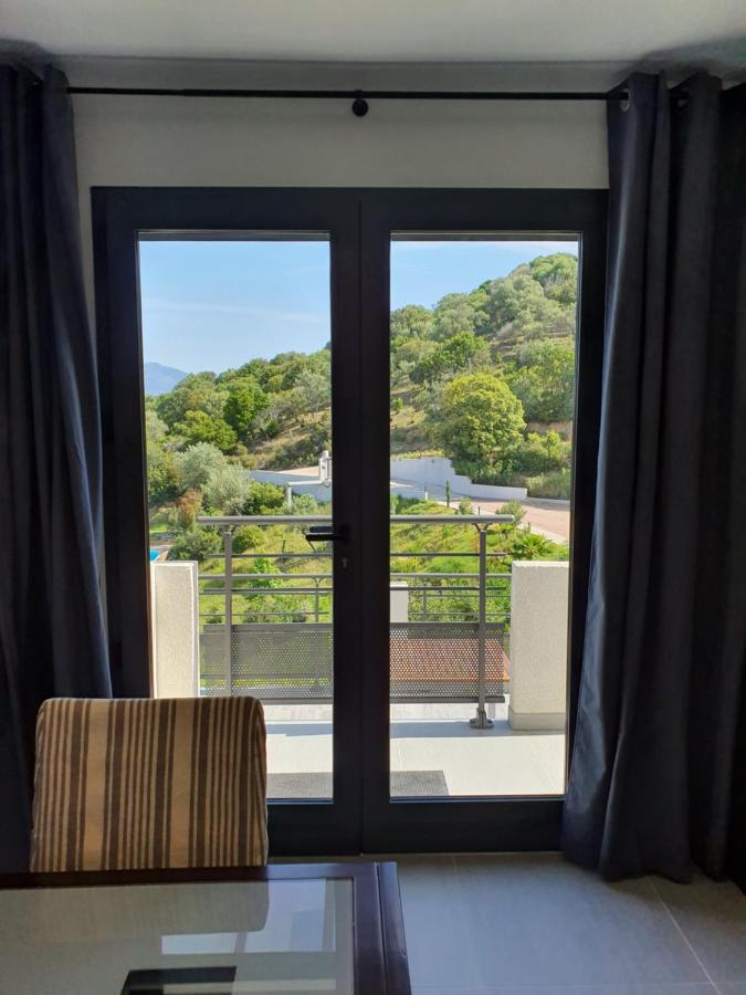 Appartement F2 Avec Terrasse De 35 M2 Bomorto - Porticcio Porticcio  Exterior foto
