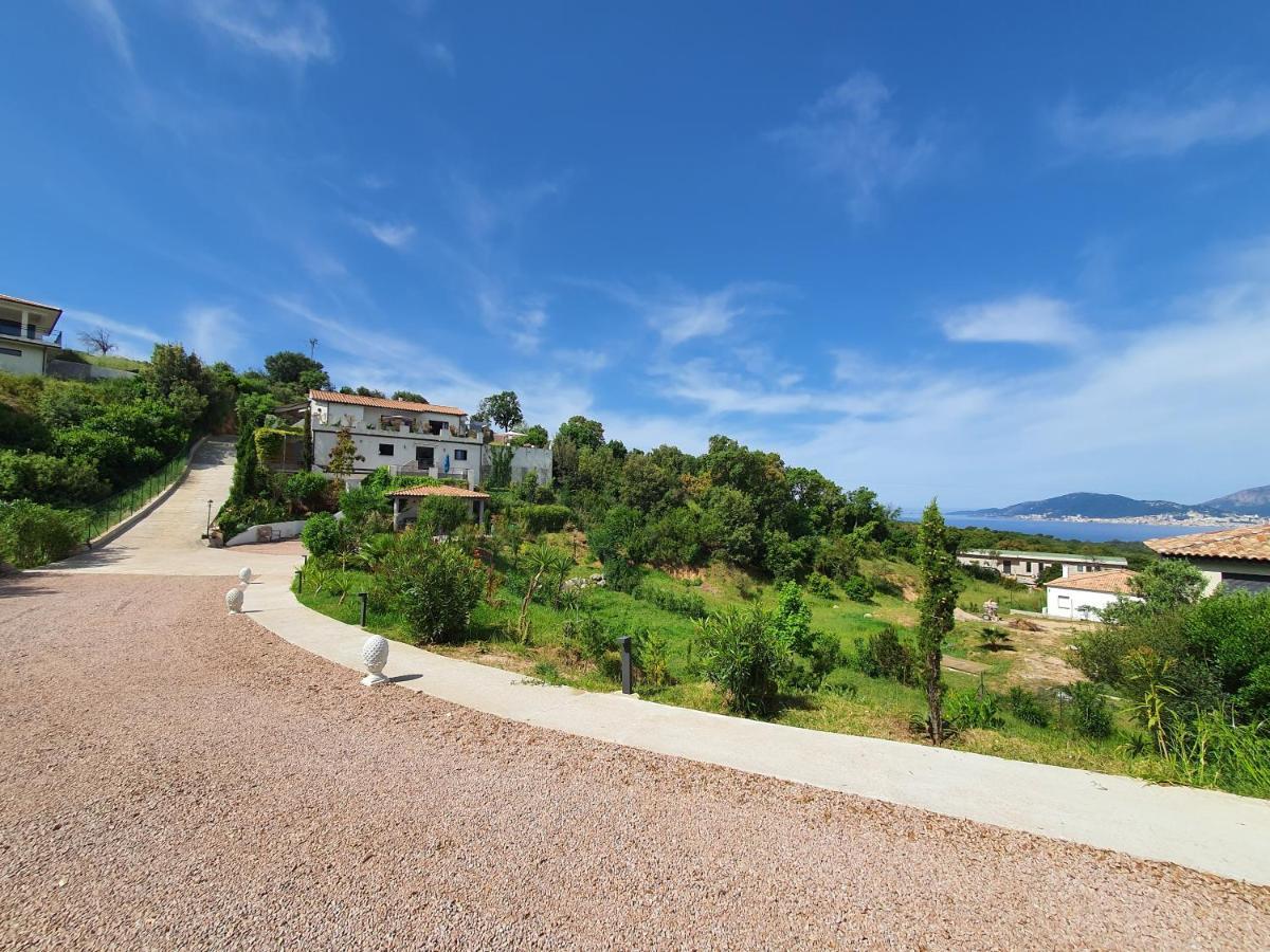 Appartement F2 Avec Terrasse De 35 M2 Bomorto - Porticcio Porticcio  Exterior foto